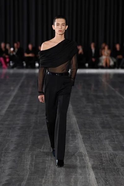 Look 49